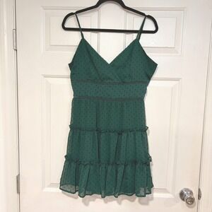 Trixxi Hunter Green Swiss Dot Tiered Mini Dress Womens XL Ladder Lace V-Neck